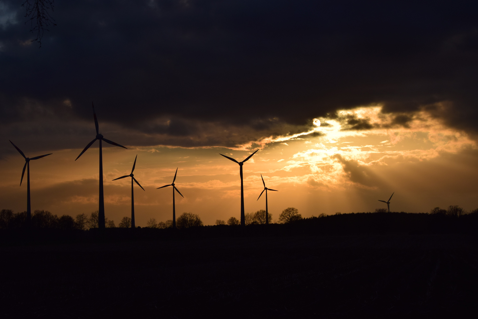 Sonne-Wind-Wolken