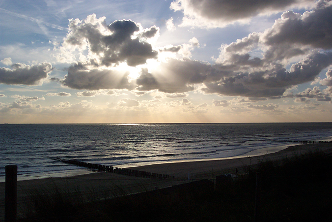 Sonne-Wolken-Meer