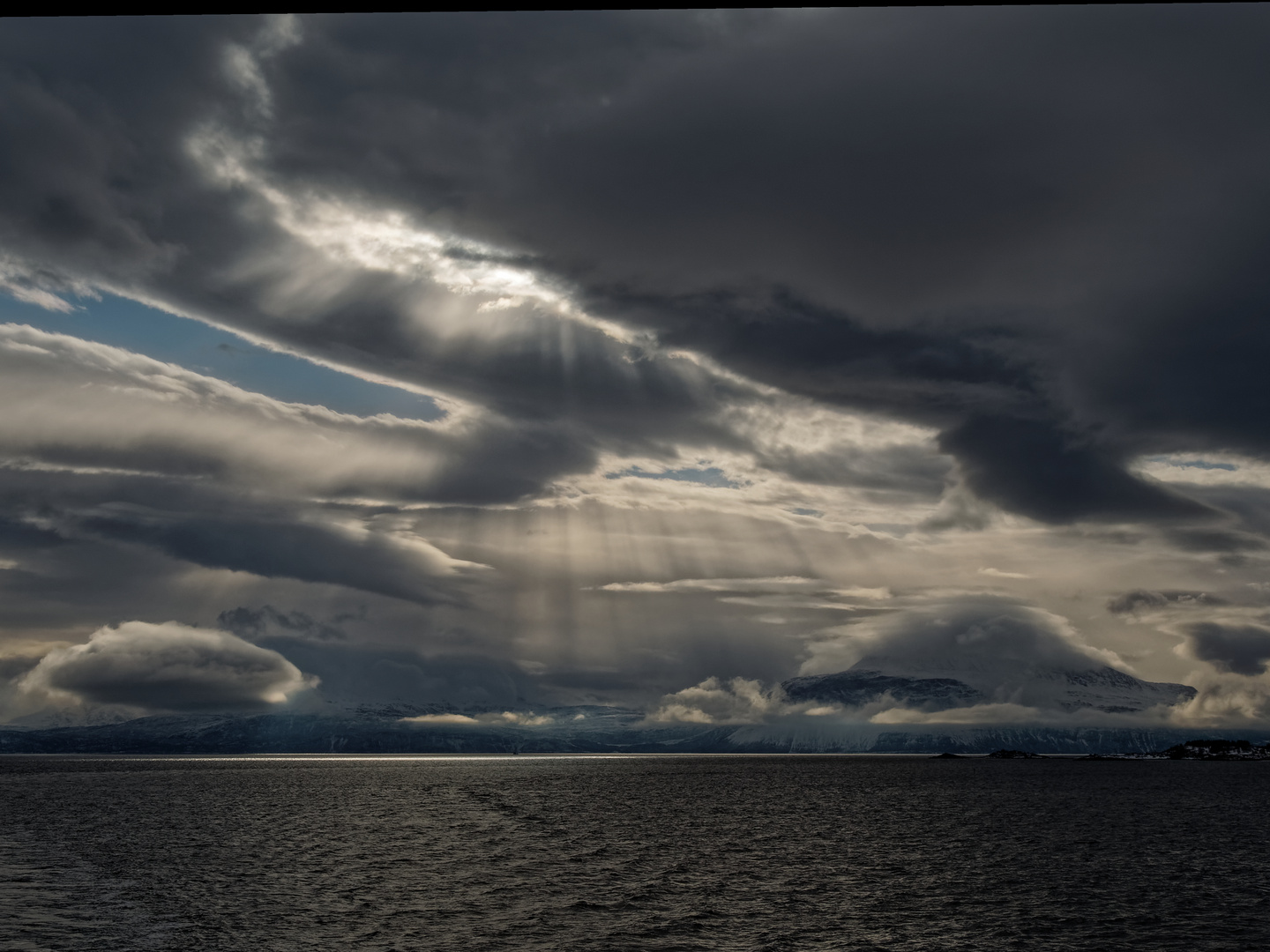 Sonne, Wolken, Meer