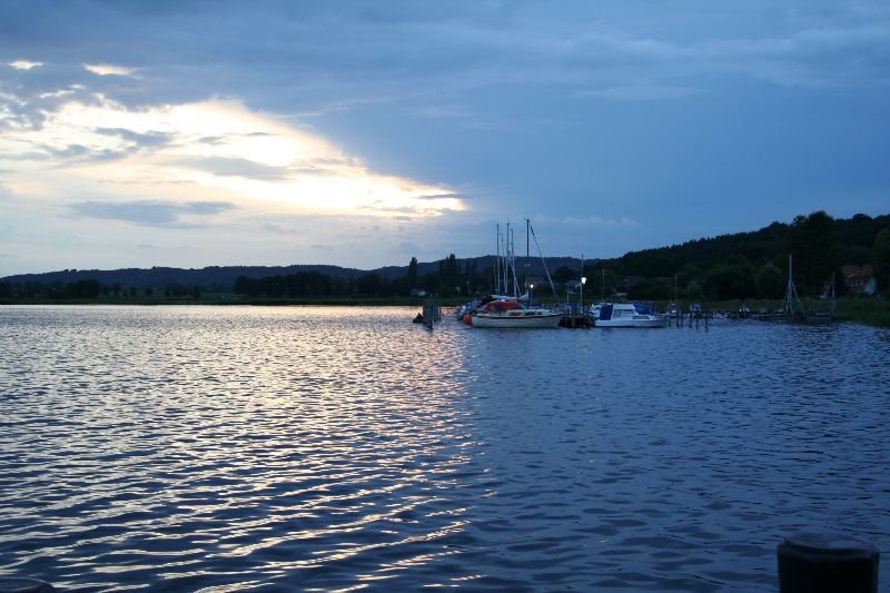 Sonne/Dunkle Wolken