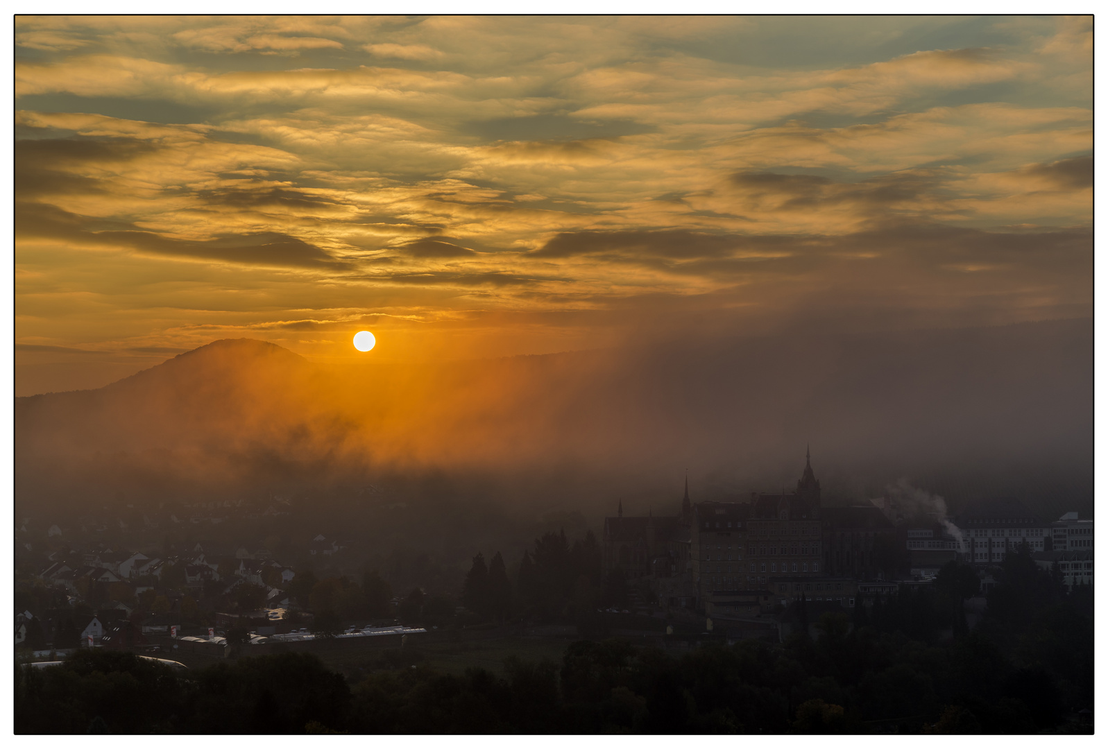 Sonnenaufgang Ahrweiler 2