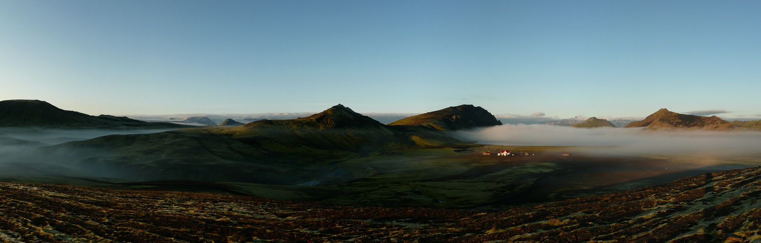 Sonnenaufgang am Alftavatn