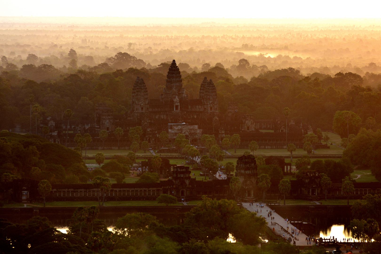 Sonnenaufgang am Angkor Wat