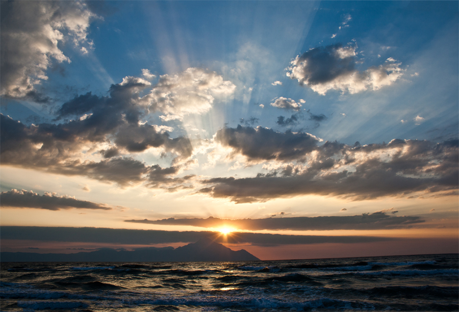 Sonnenaufgang am Berg Athos