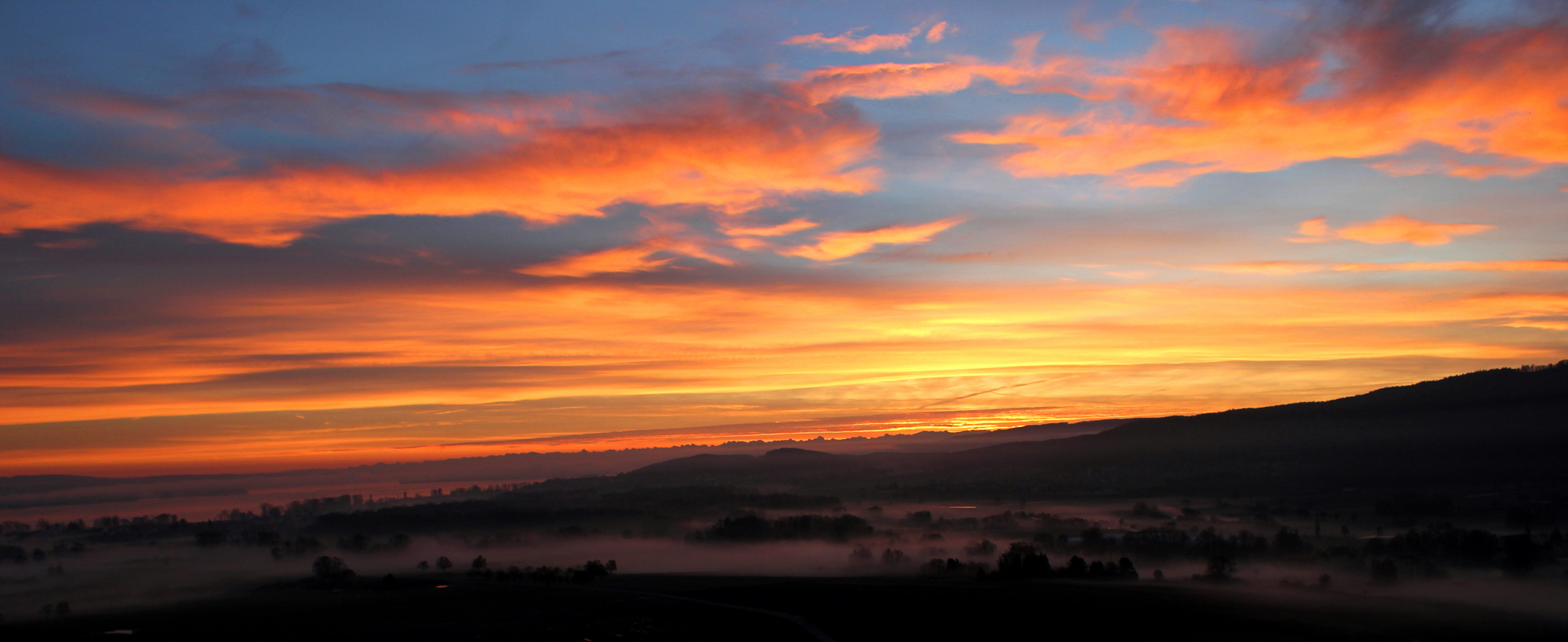 Sonnenaufgang am Bodensee