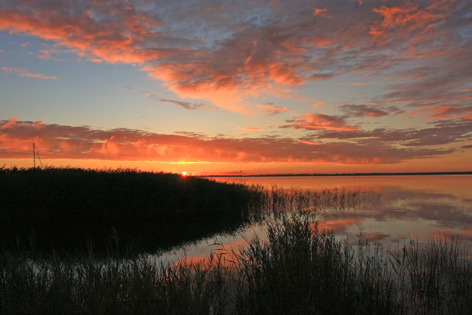 Sonnenaufgang am Bodstedter Bodden (2)