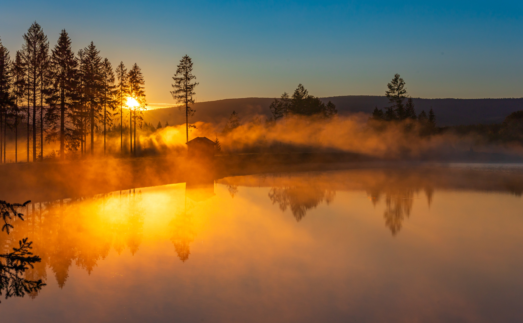 Sonnenaufgang am Brocken im Harz