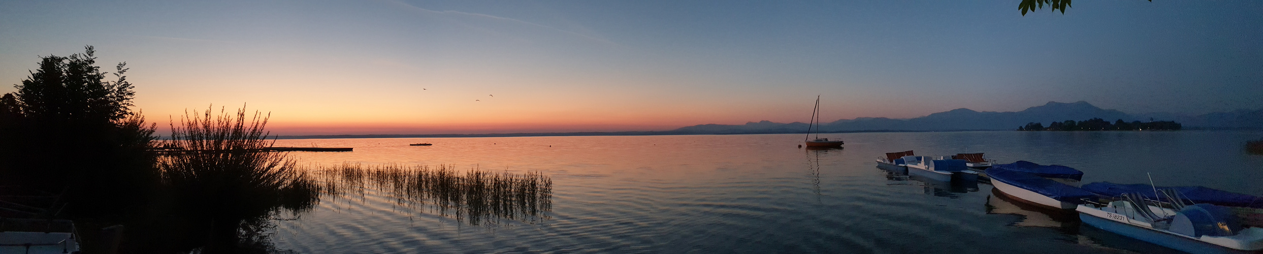 Sonnenaufgang am Chiemsee