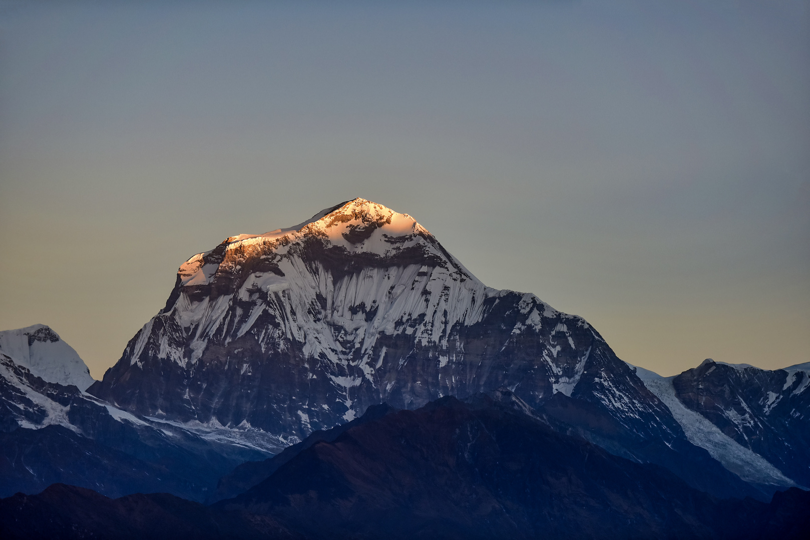 Sonnenaufgang am Dhaulagiri 01