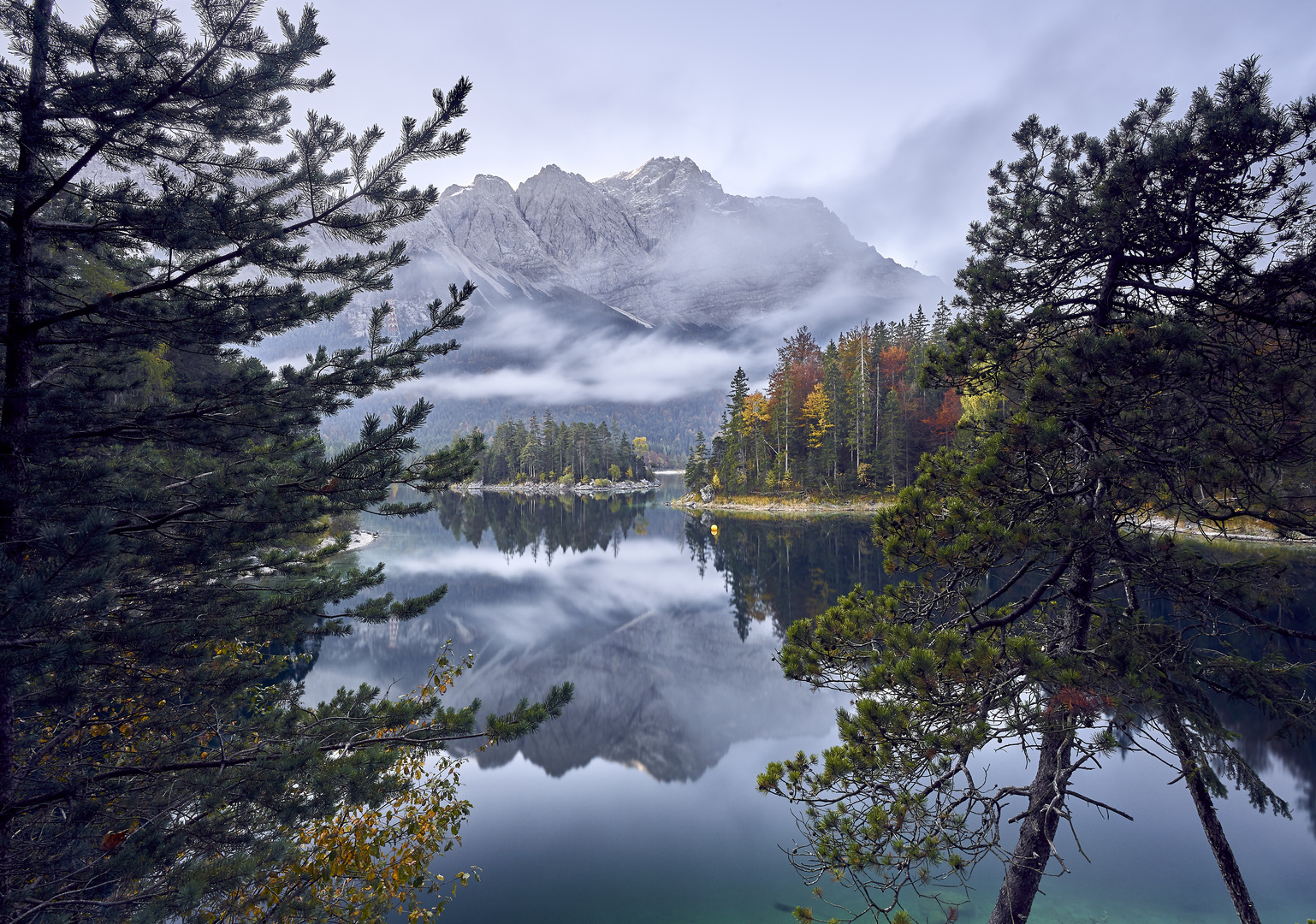 Sonnenaufgang am Eibsee