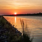 Sonnenaufgang am Elbeseitenkanal