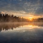 Sonnenaufgang am Etang de la Gruère