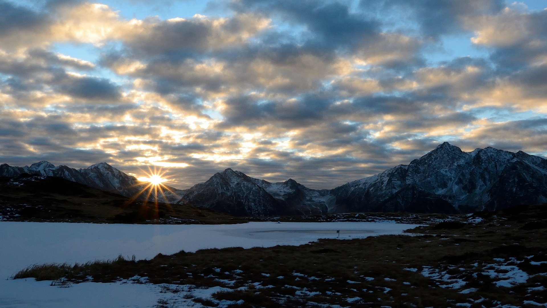 Sonnenaufgang am Flecknersee