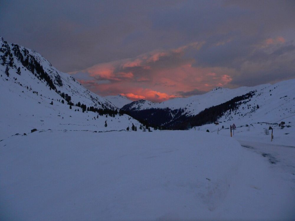 Sonnenaufgang am Flüelapass