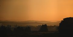 SONNENAUFGANG AM FLUGHAFEN-ZYPERN