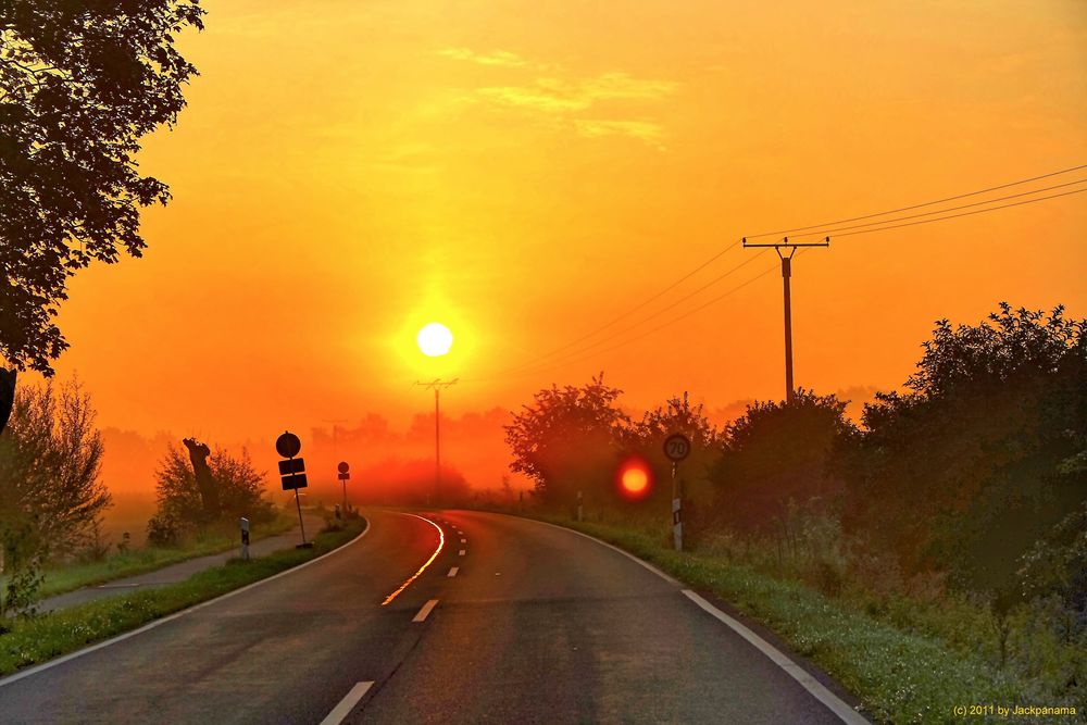 Sonnenaufgang am frühen Morgen