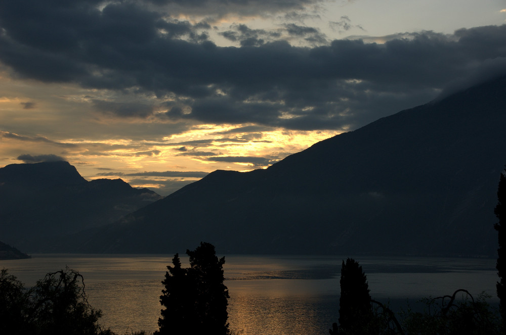 Sonnenaufgang am Gardasee