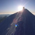 Sonnenaufgang am Gipfelgrat