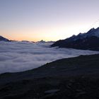 Sonnenaufgang am Gornergrat mit Nebel