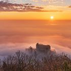 Sonnenaufgang am Hambacher Schloss...