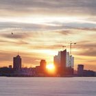 Sonnenaufgang am Hamburger Hafen