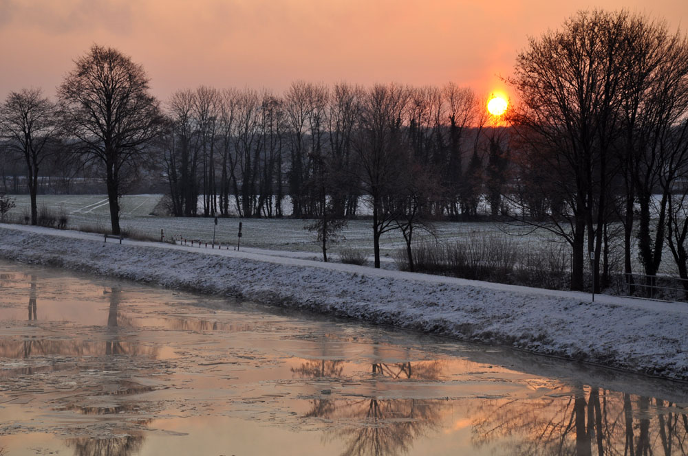 Sonnenaufgang am Hamm-Datteln-Kanal