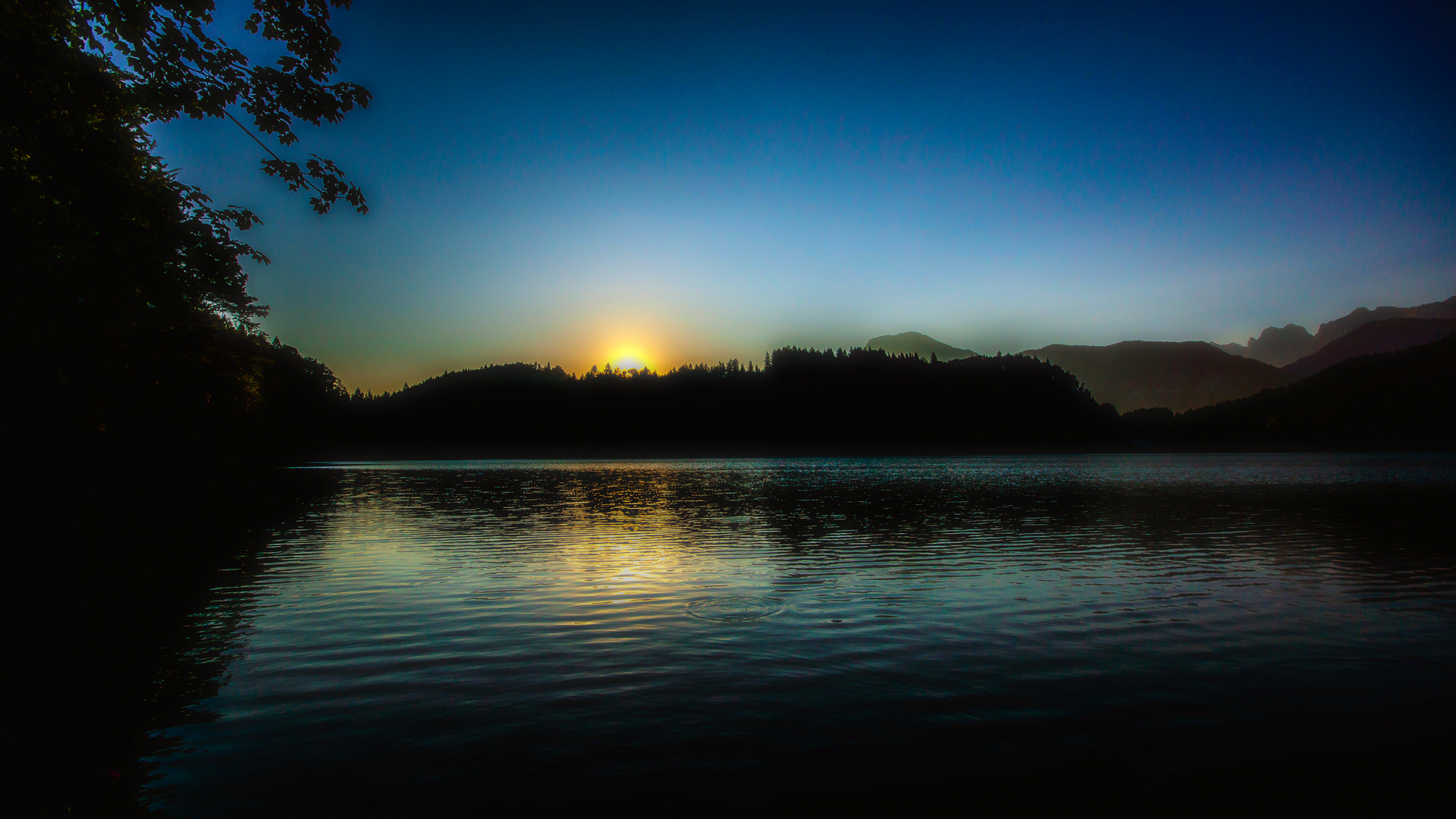 Sonnenaufgang am Hechtsee