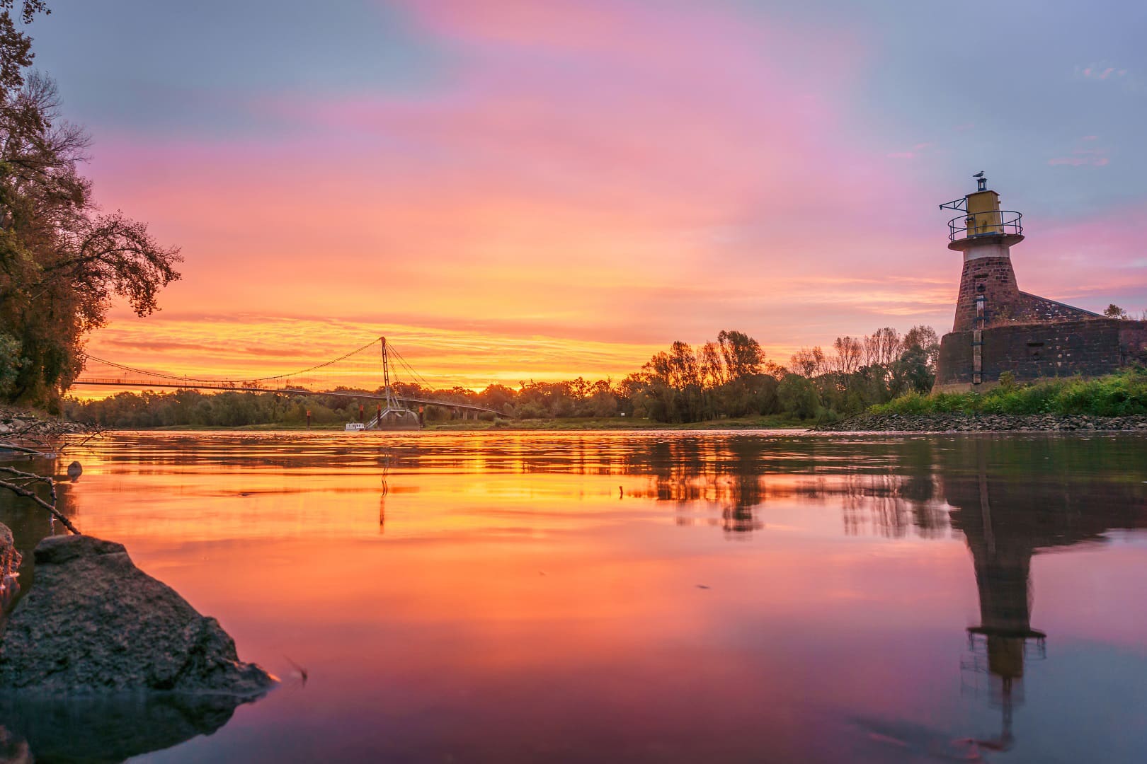 Sonnenaufgang am Herrenkrugsteg