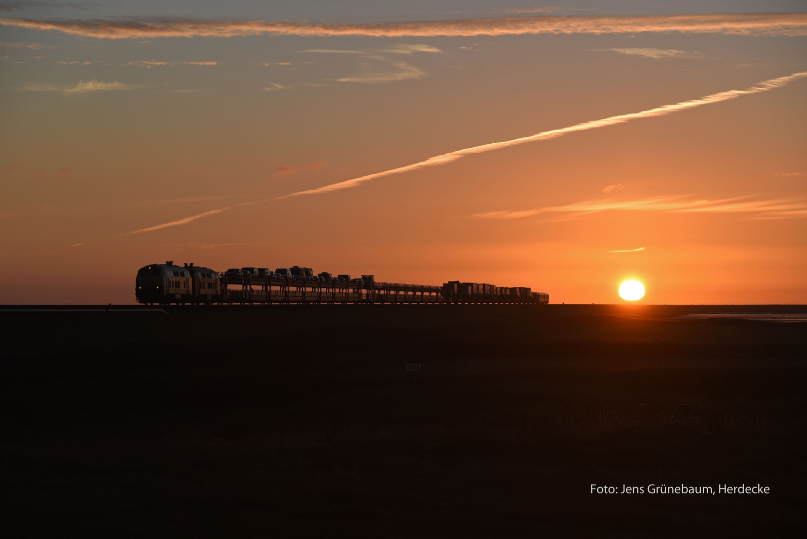 Sonnenaufgang am Hindenburgdamm