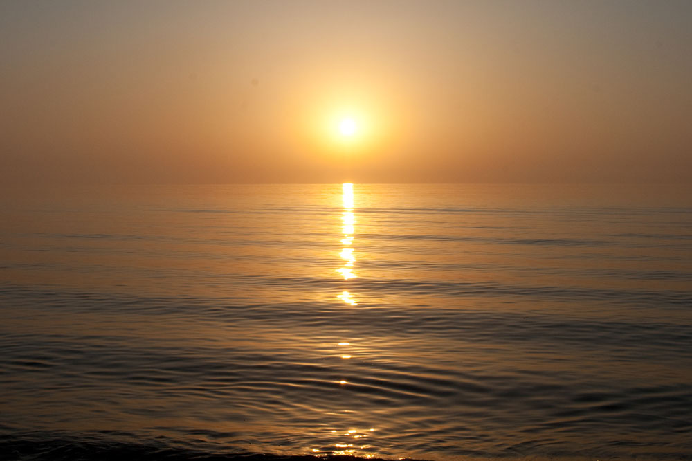 Sonnenaufgang am Indischen Ozean