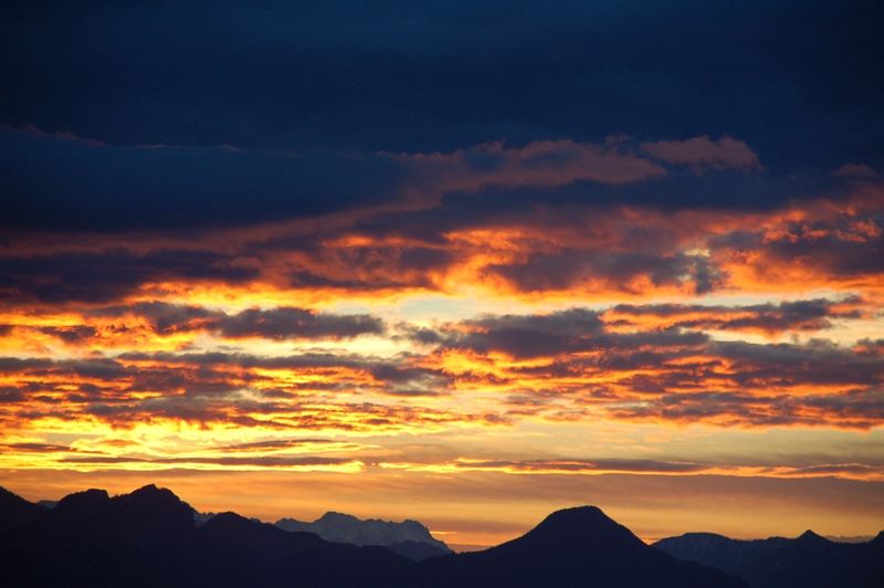 sonnenaufgang am irschenberg