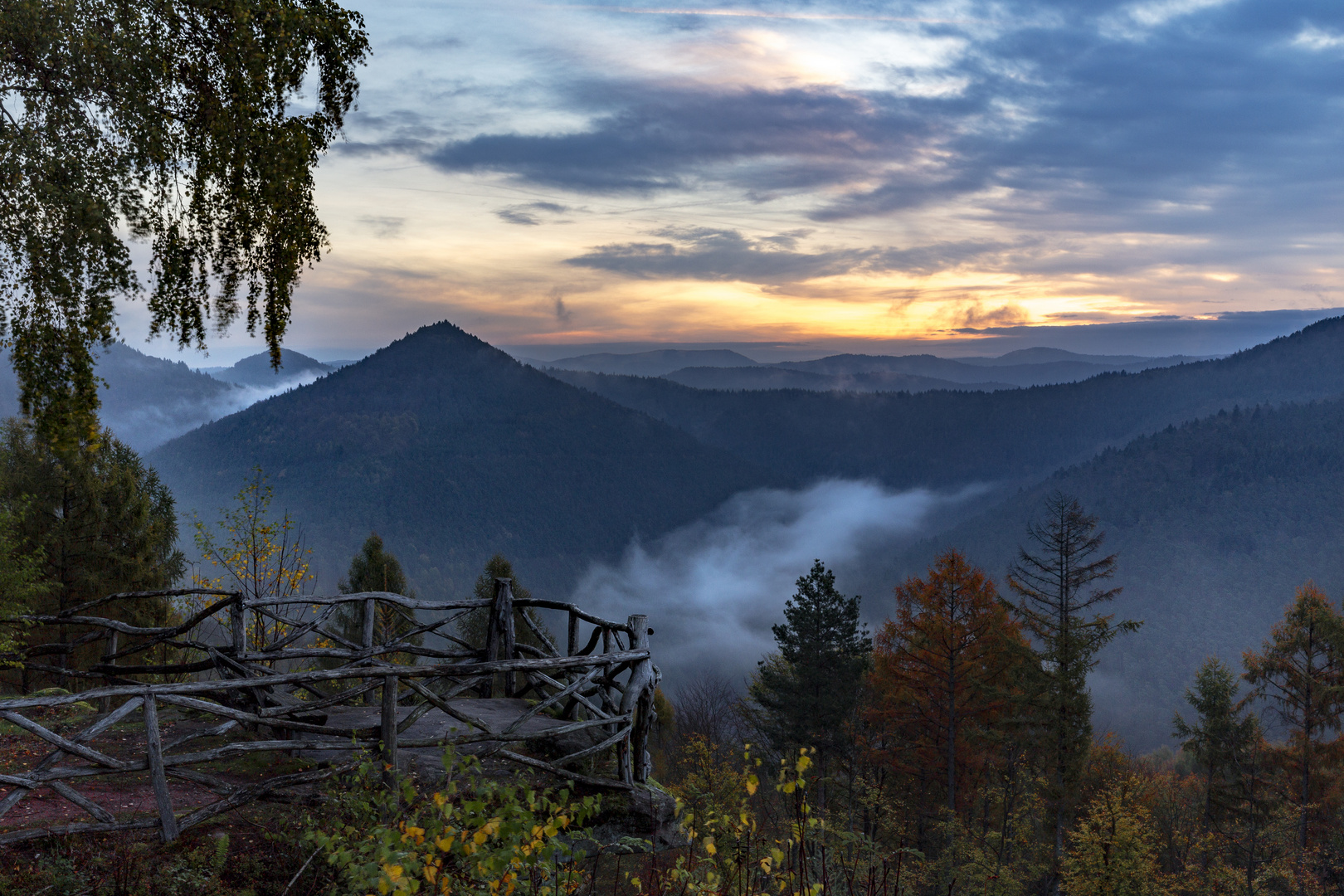 Sonnenaufgang am Kirschfelsen