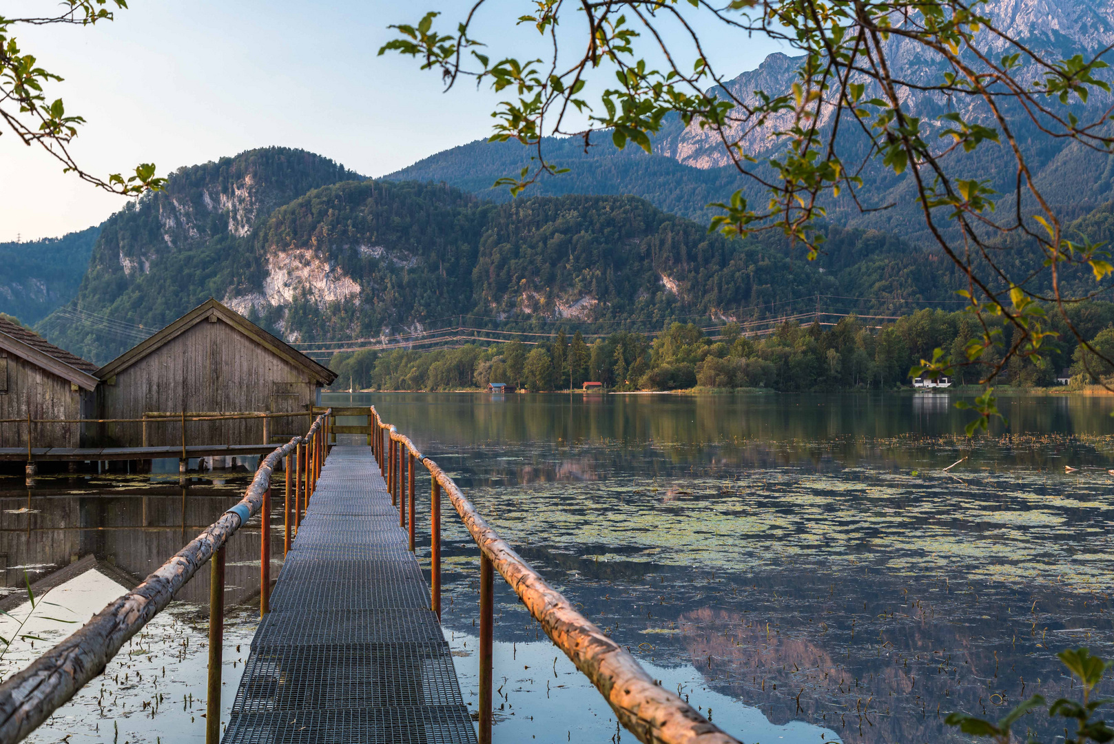 Sonnenaufgang am Kochelsee