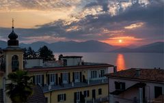 Sonnenaufgang am Lago Maggiore