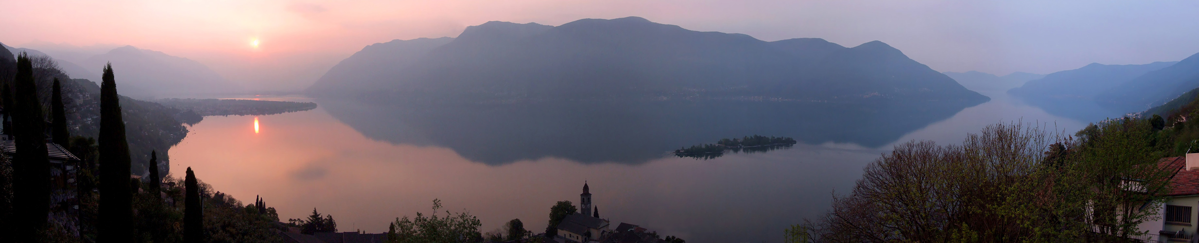 Sonnenaufgang am Lago Maggiore...