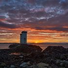 Sonnenaufgang am Leuchtturm Carraig Fhada