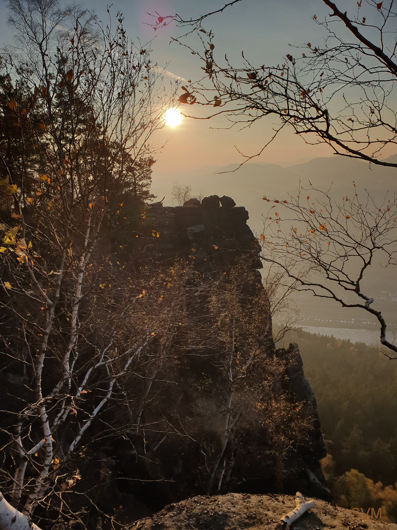 Sonnenaufgang am Lilienstein