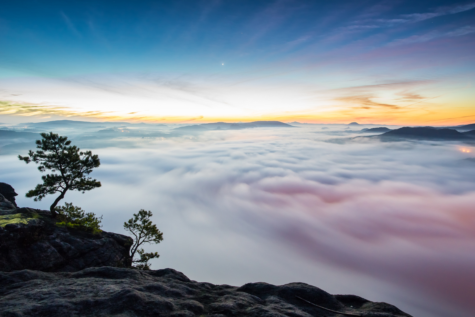 Sonnenaufgang am Lilienstein 