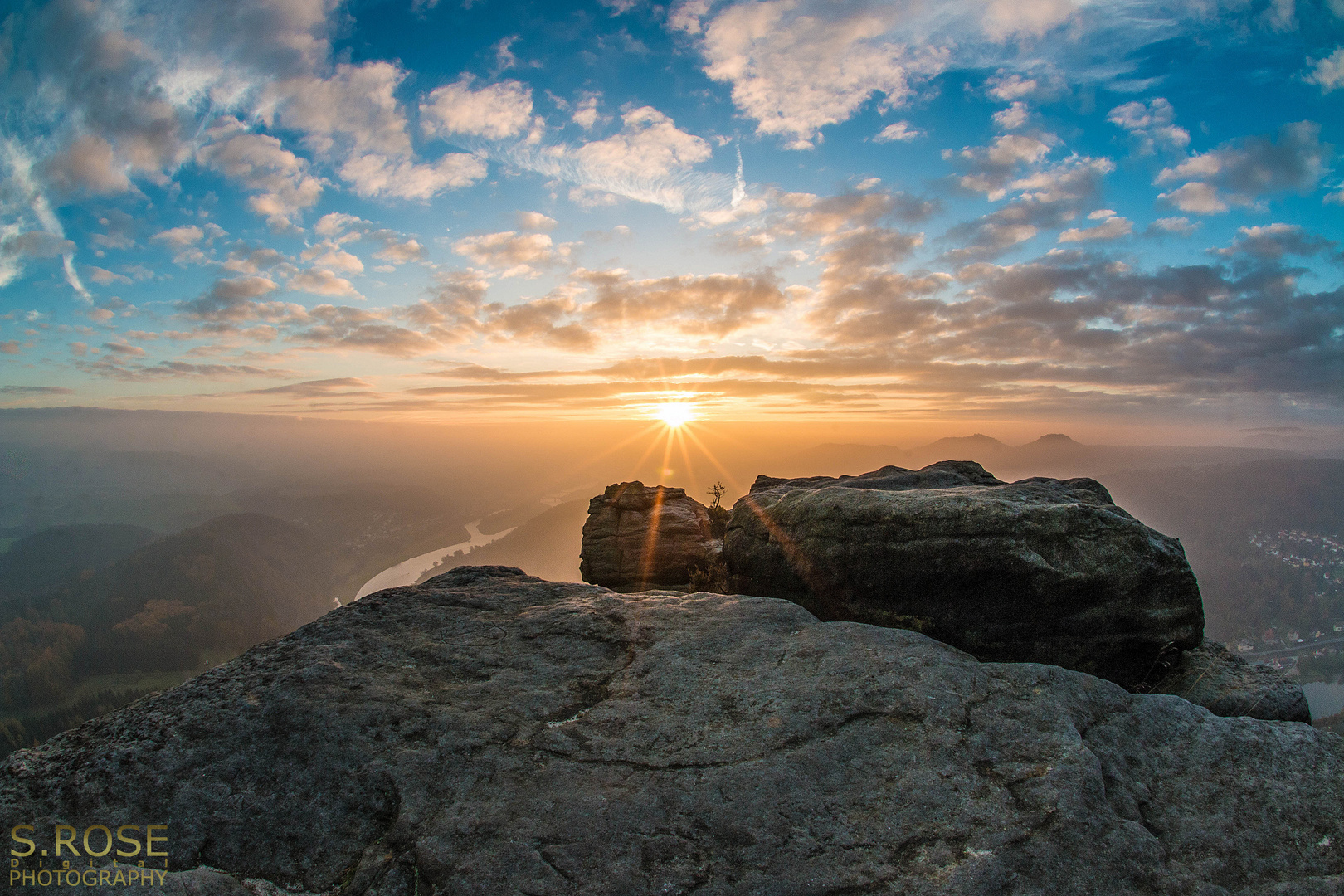 Sonnenaufgang am Lilienstein (Sachsen)