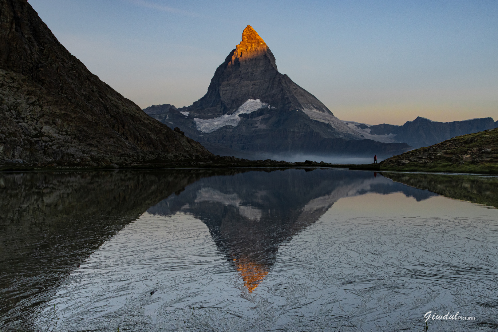 Sonnenaufgang am Matterhorn (2)