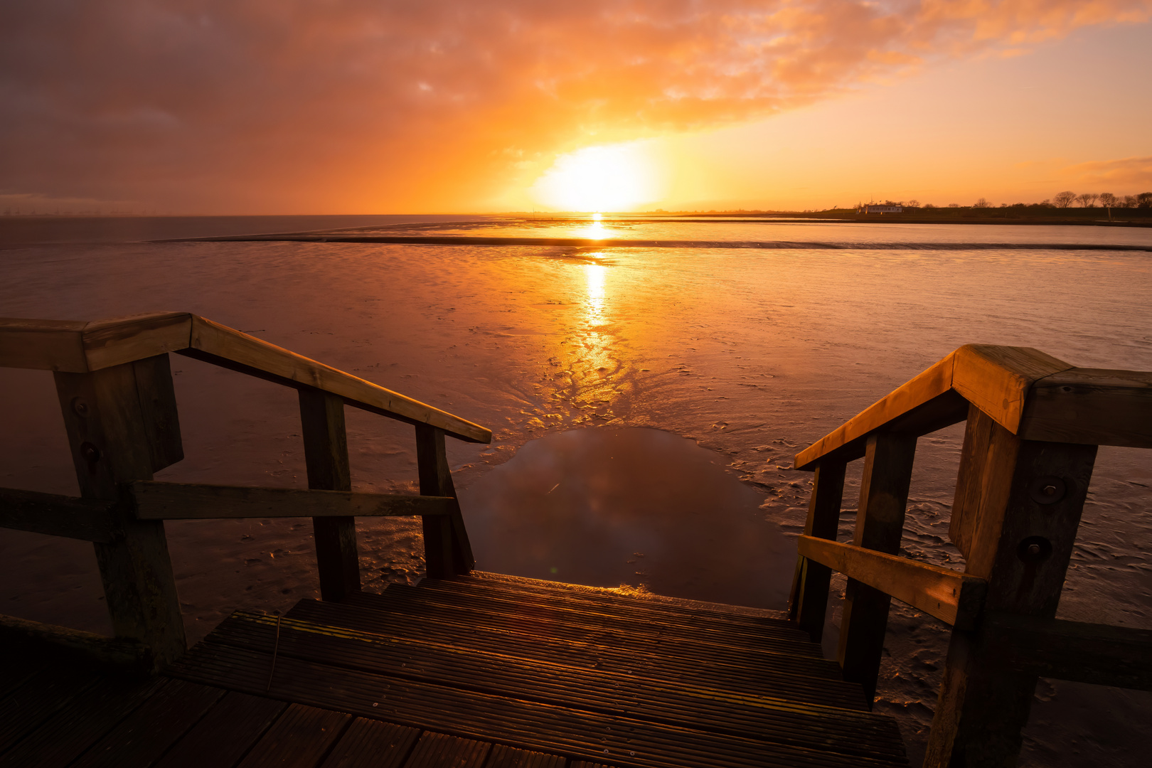 Sonnenaufgang am Meer