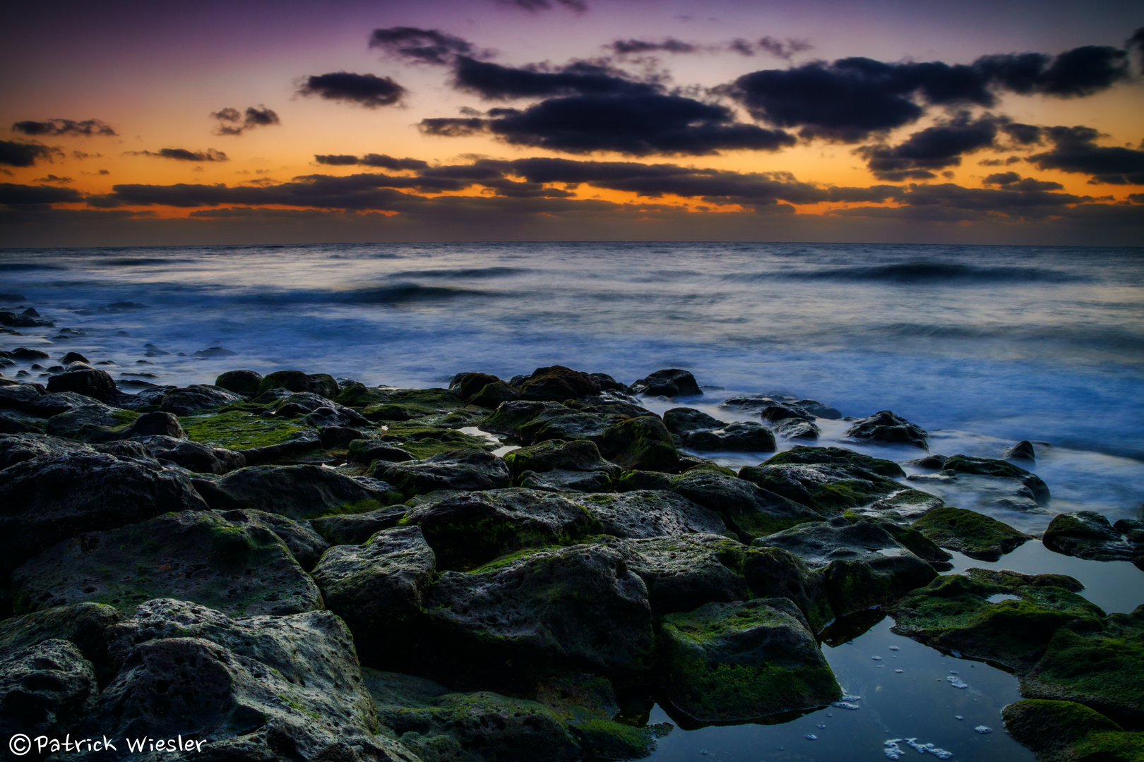 Sonnenaufgang am Meer