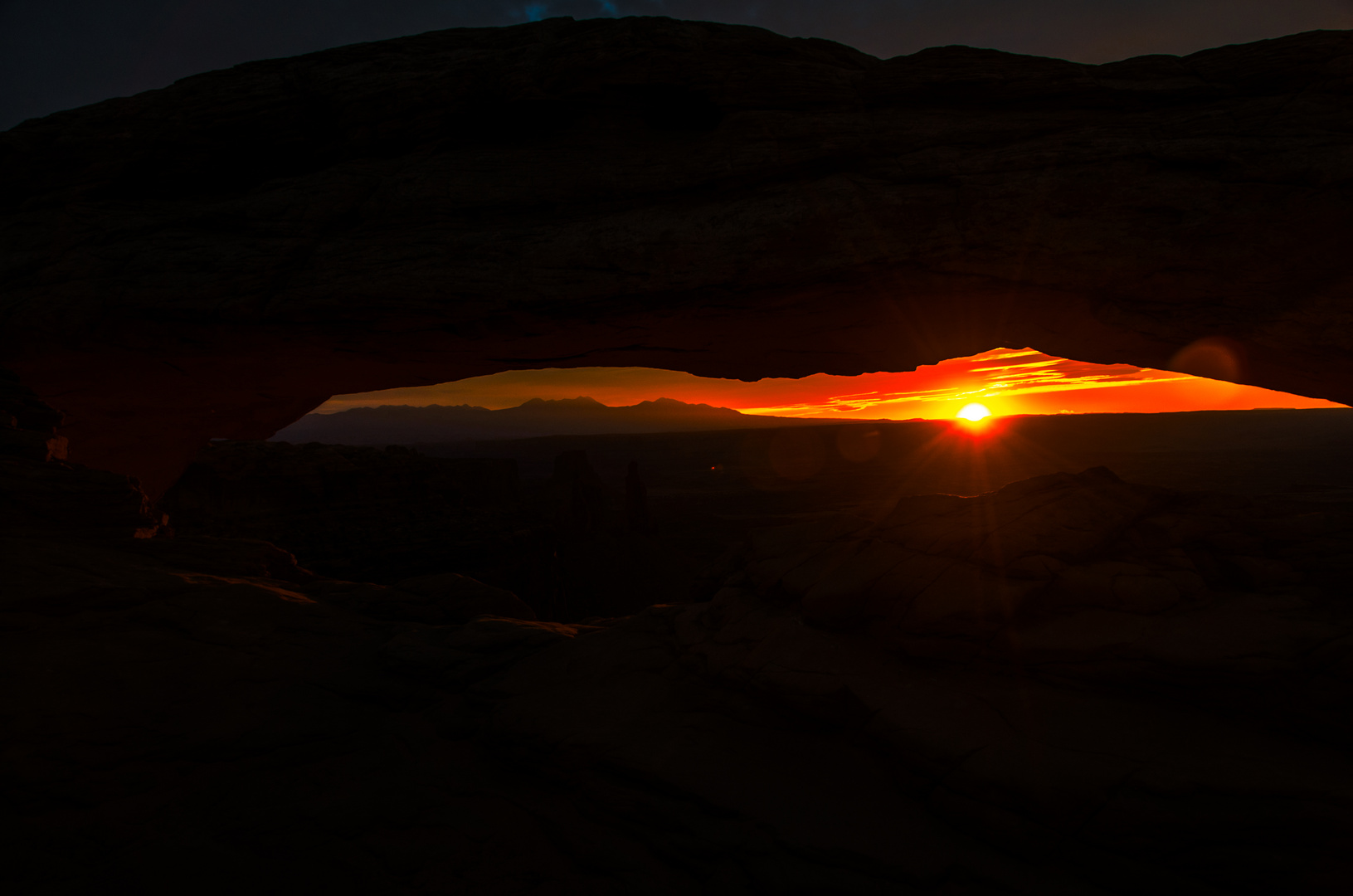 Sonnenaufgang am Mesa Arch