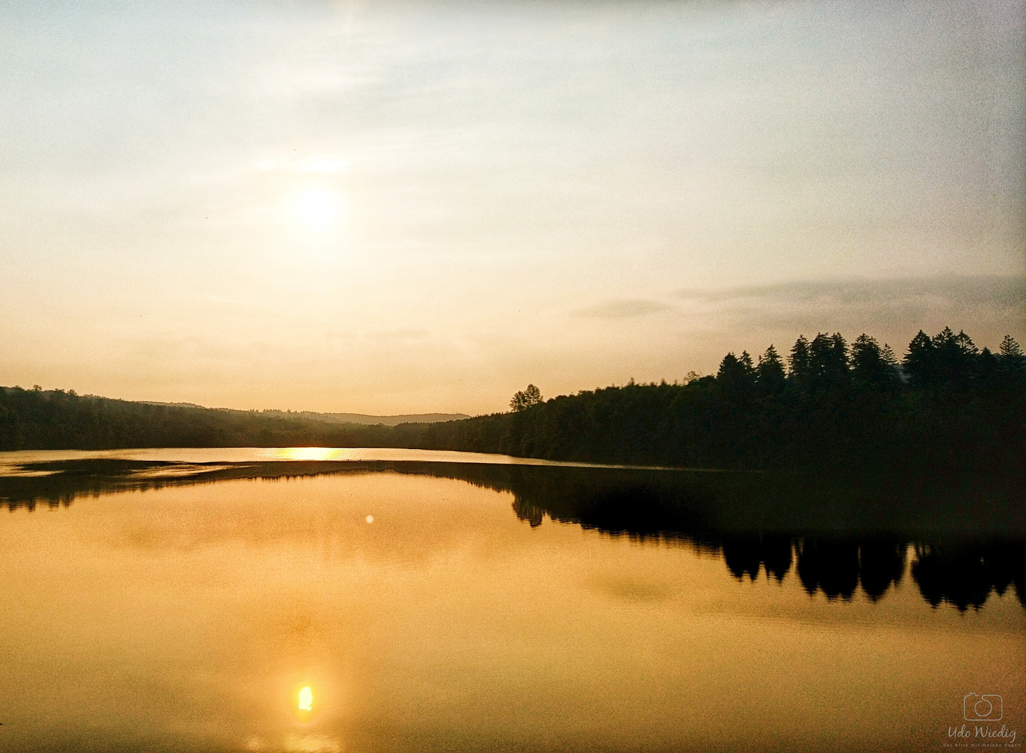 Sonnenaufgang am Möhnesee