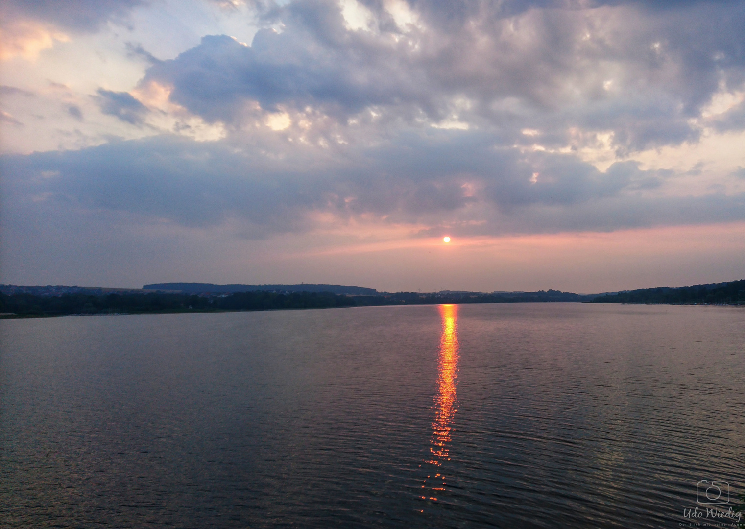 Sonnenaufgang am Möhnesee