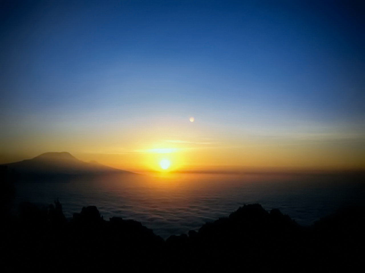 Sonnenaufgang am Mount Meru