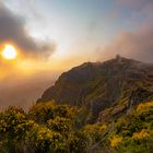 Sonnenaufgang am Pico Areiro II