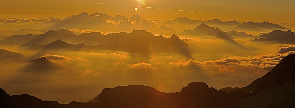 Sonnenaufgang am Piz Morteratsch