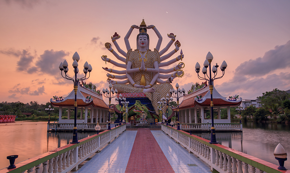 Sonnenaufgang am Plai Laem Tempel VIII