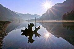 Sonnenaufgang am Plansee-Östereich-Tirol-